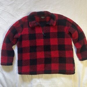 Eddie Bauer women’s fuzzy fleece sweater. Zipper collar. Size XL. Cabincore